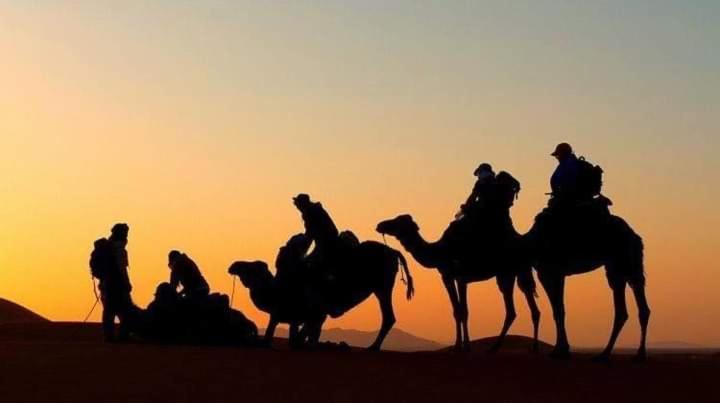 Pueblo Touareg - Private Tents Merzouga Exterior foto